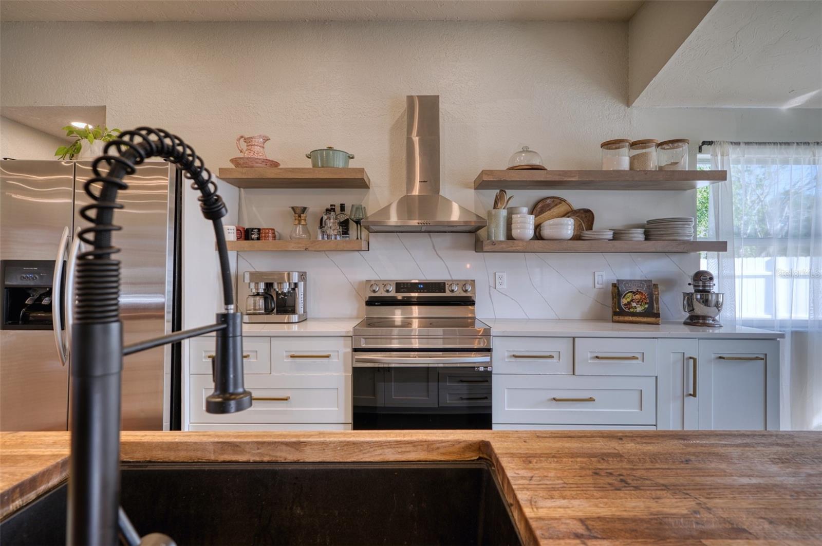PLEASANT OAKS ESTATES - Residential