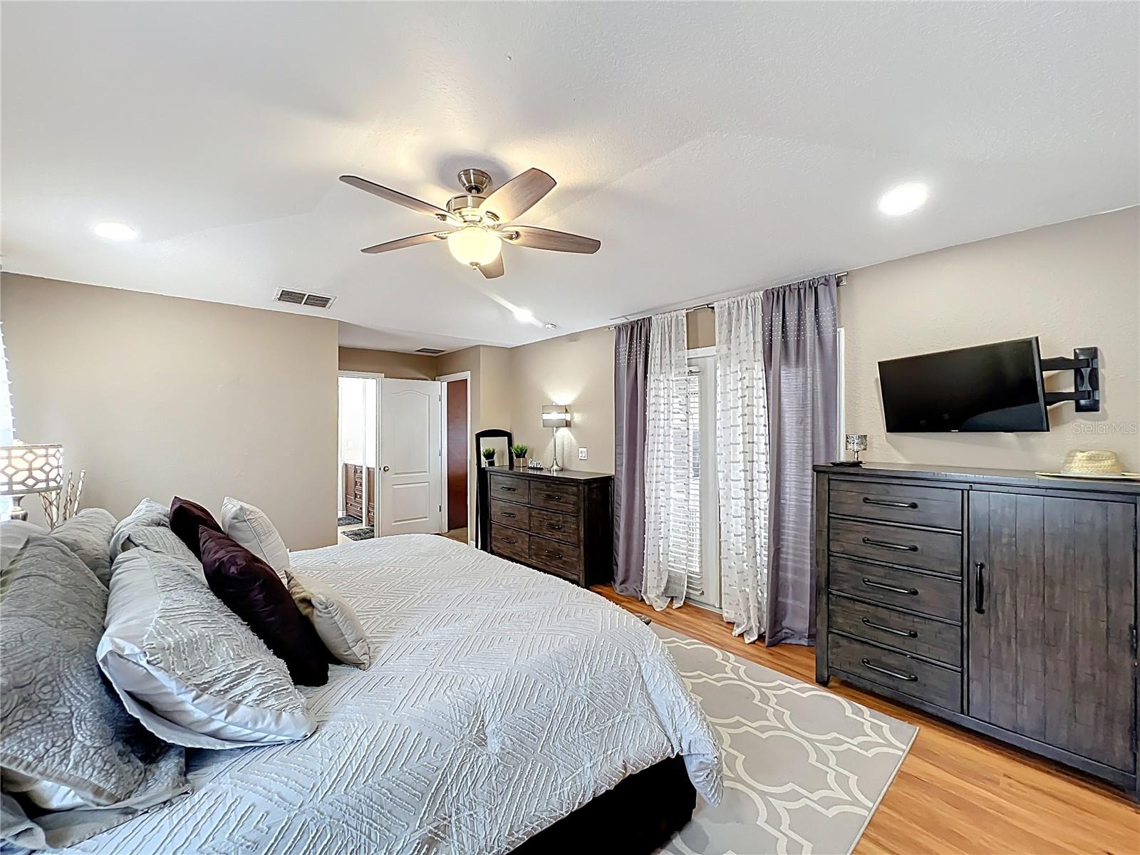 ORANGE COVE - Residential