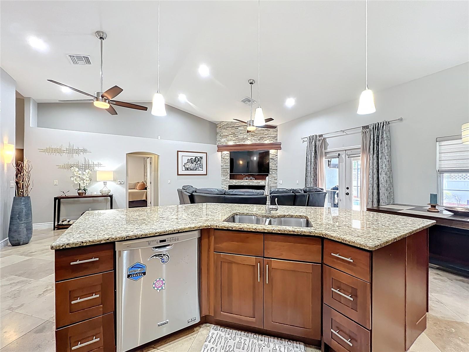 ORANGE COVE - Residential