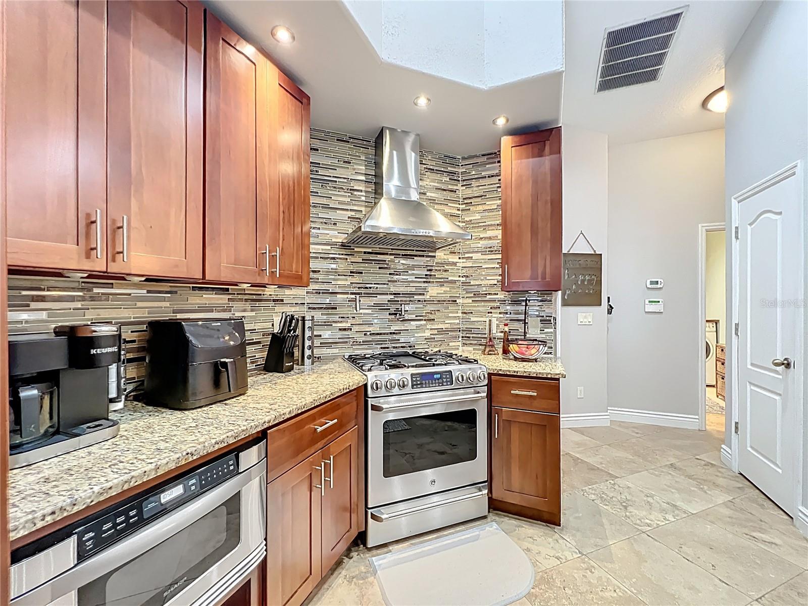 ORANGE COVE - Residential