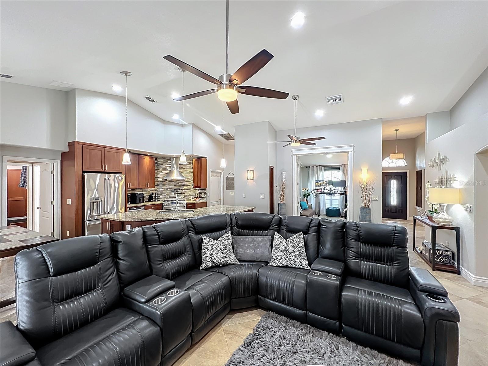 ORANGE COVE - Residential