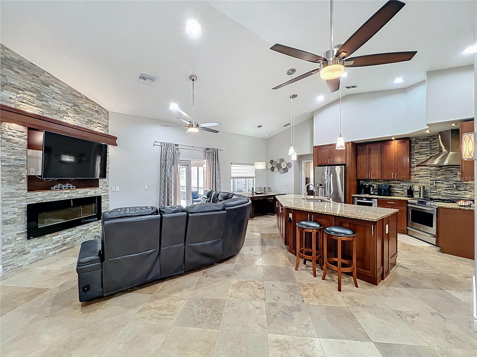 ORANGE COVE - Residential