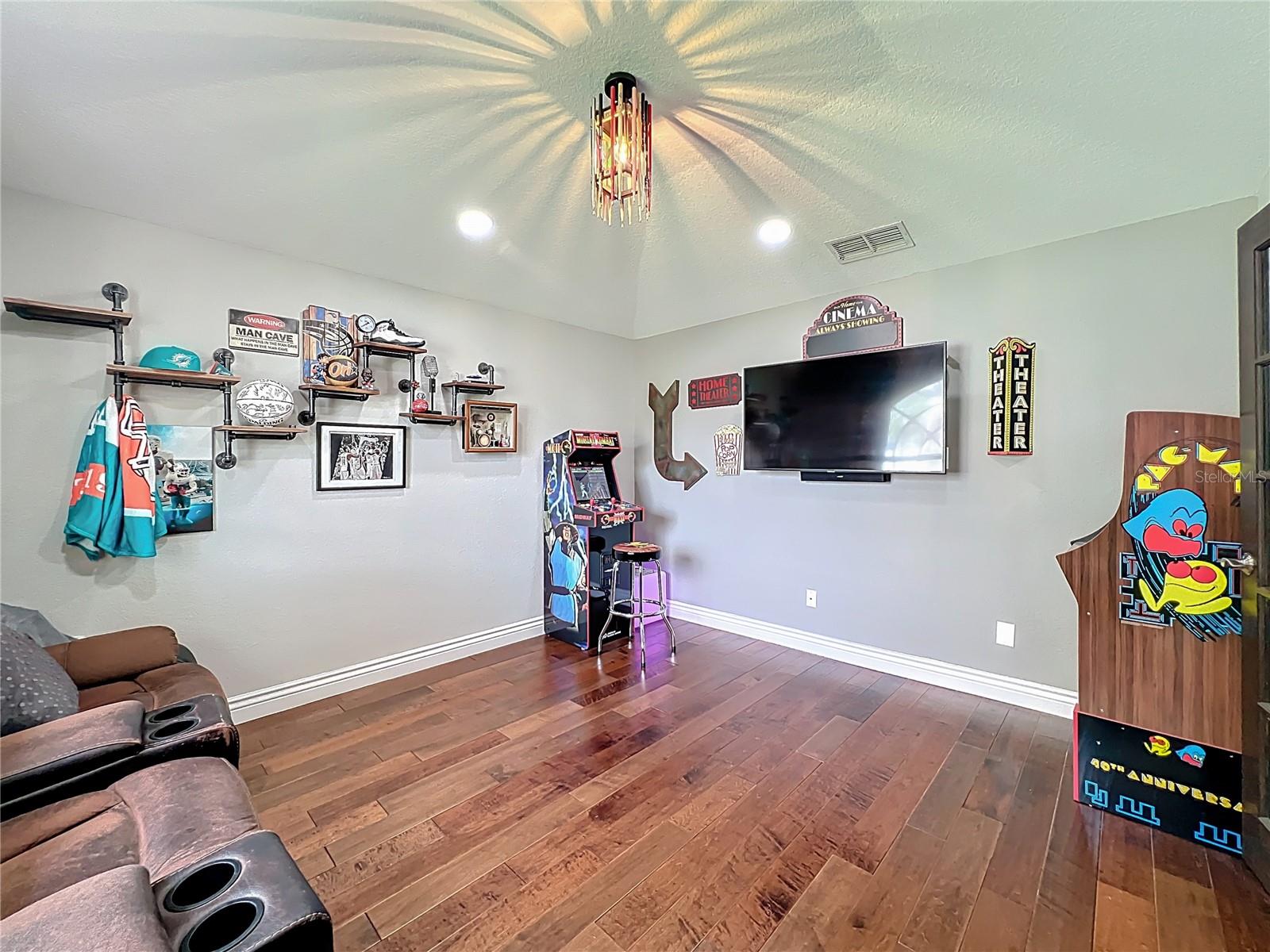 ORANGE COVE - Residential