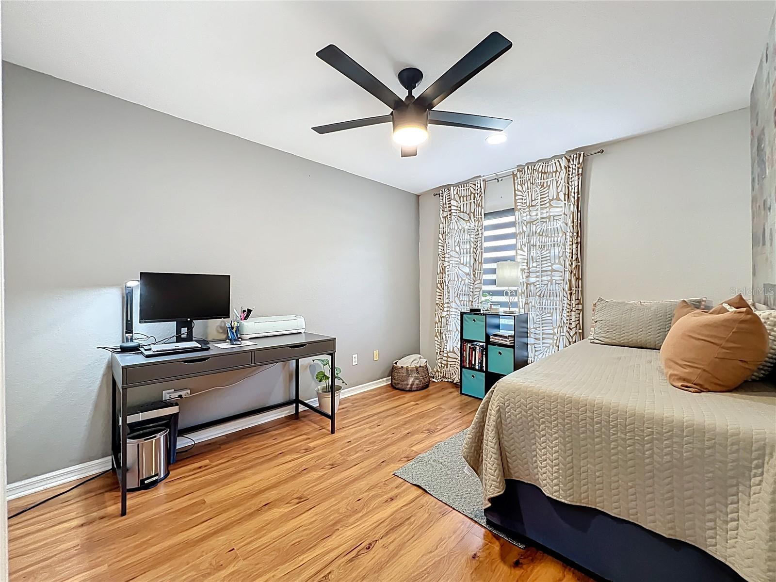 ORANGE COVE - Residential