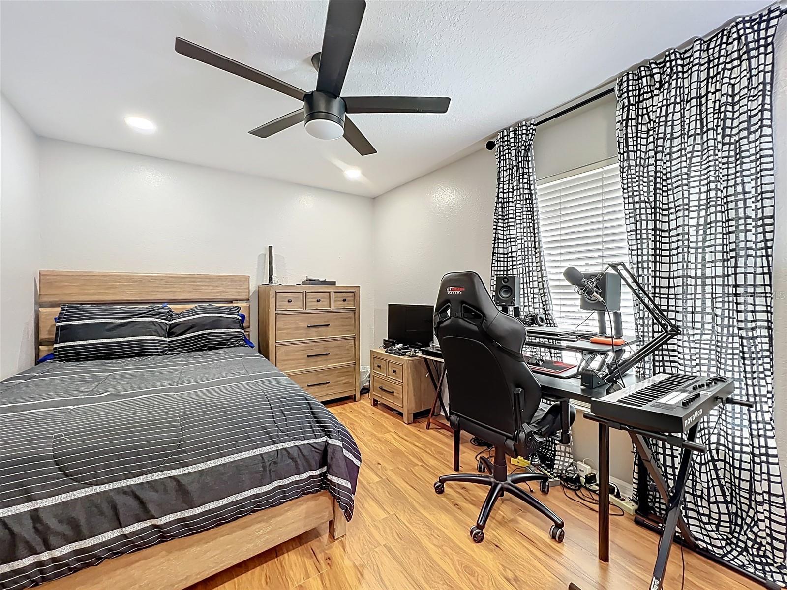 ORANGE COVE - Residential