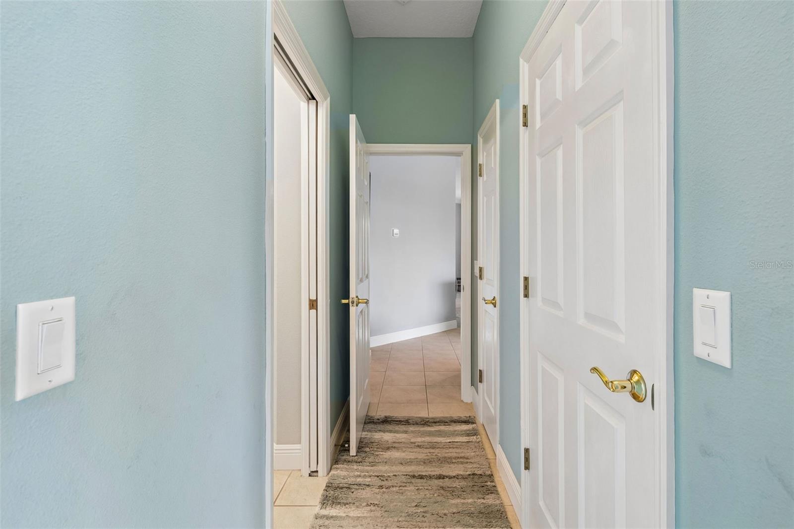 MIRAMAR LAGOONS AT LAKEWOOD RANCH II - Residential