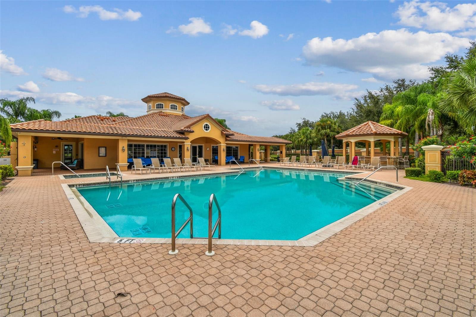 MIRAMAR LAGOONS AT LAKEWOOD RANCH II - Residential