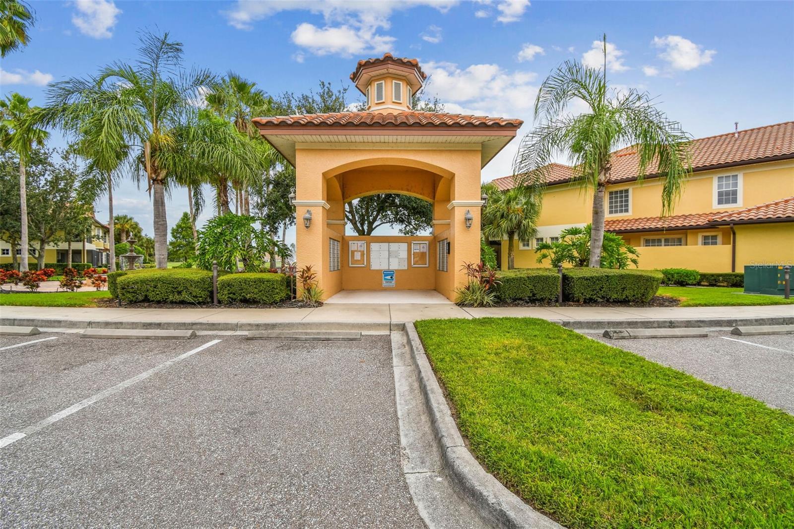 MIRAMAR LAGOONS AT LAKEWOOD RANCH II - Residential