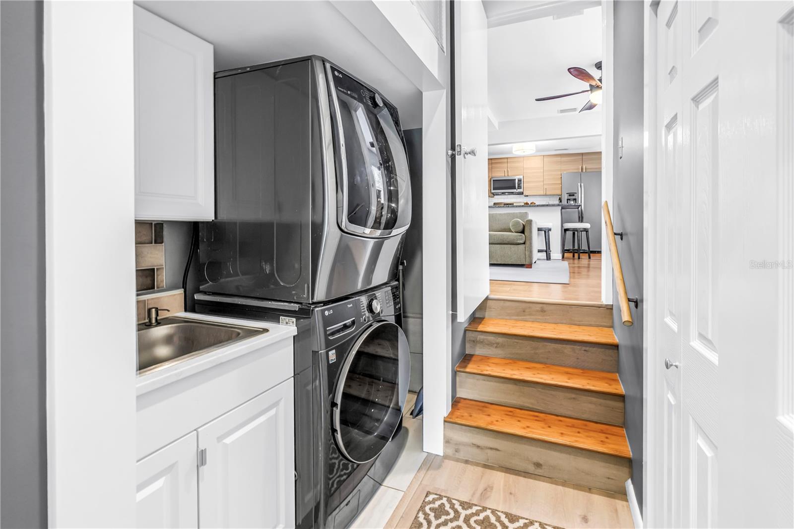 COLONIAL PLACE REV - Residential