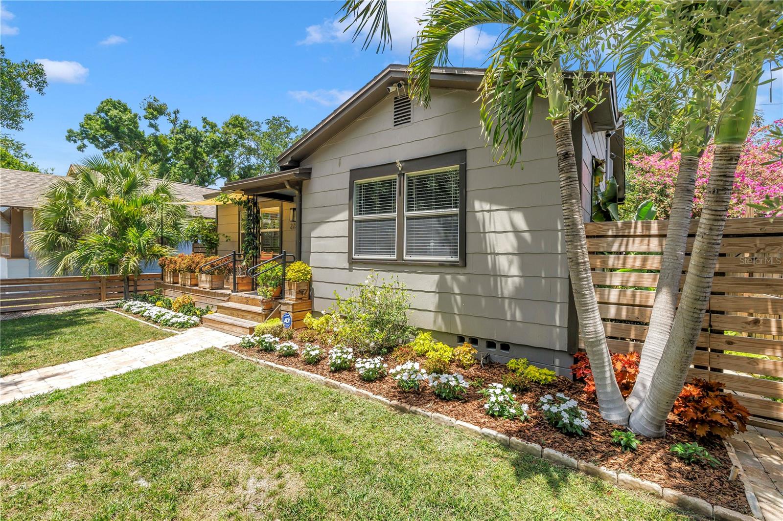 COLONIAL PLACE REV - Residential