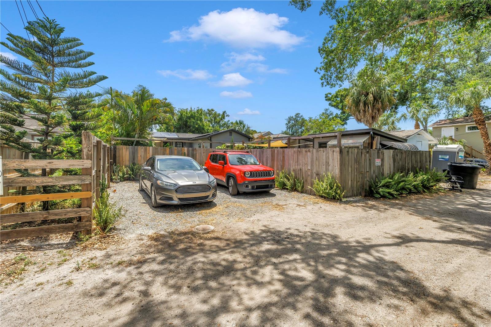 COLONIAL PLACE REV - Residential