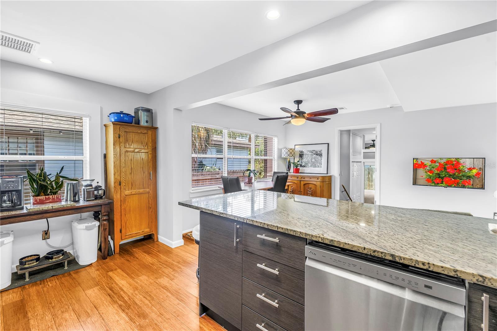 COLONIAL PLACE REV - Residential
