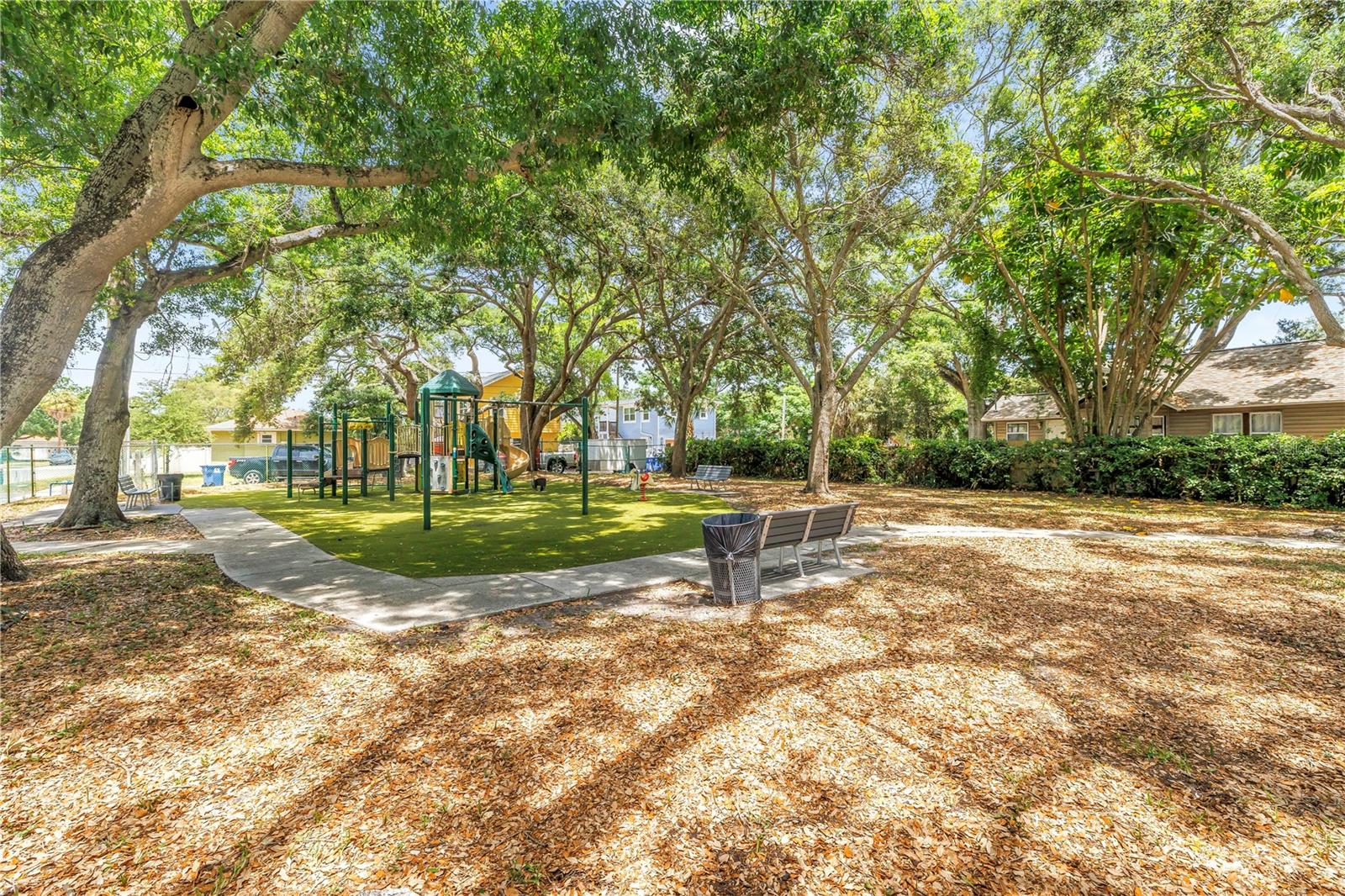 COLONIAL PLACE REV - Residential