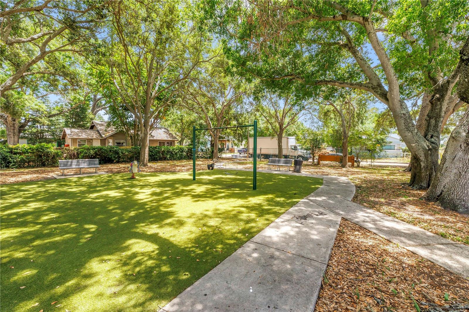 COLONIAL PLACE REV - Residential
