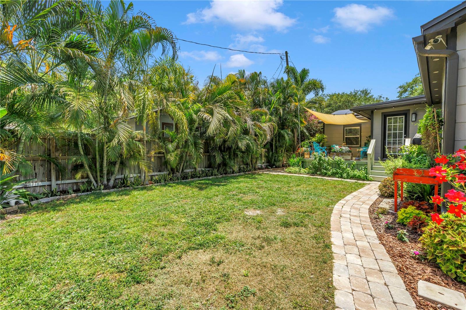 COLONIAL PLACE REV - Residential