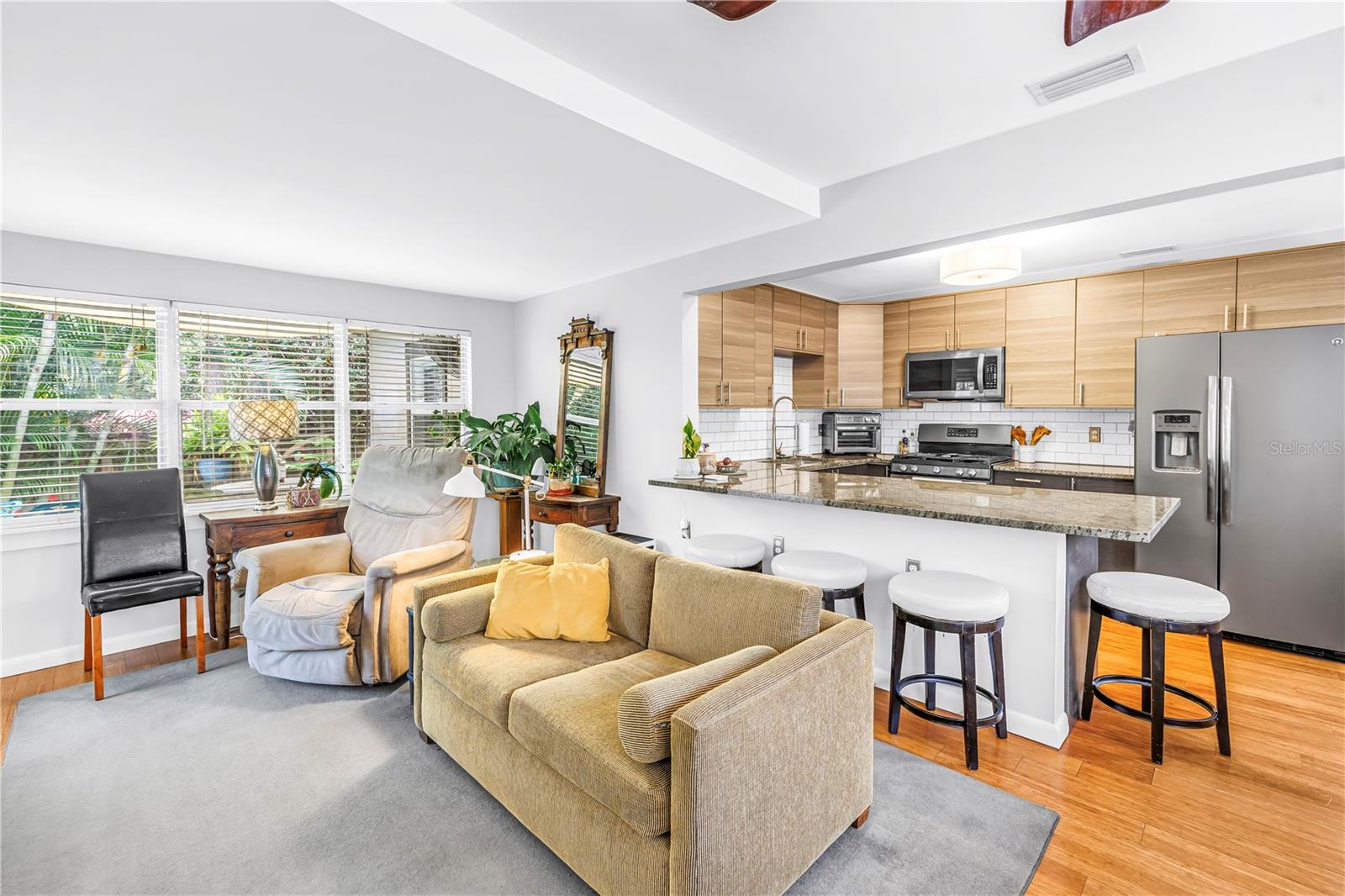 COLONIAL PLACE REV - Residential