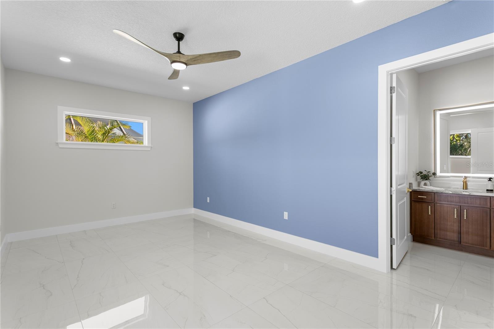 COLLINS ESTATES PH I - Residential