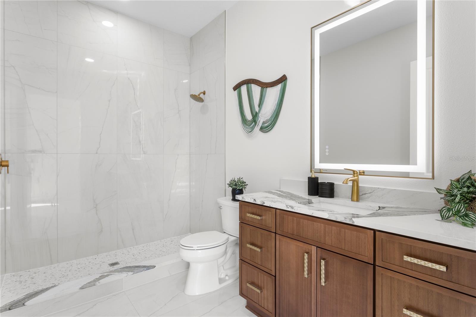 COLLINS ESTATES PH I - Residential