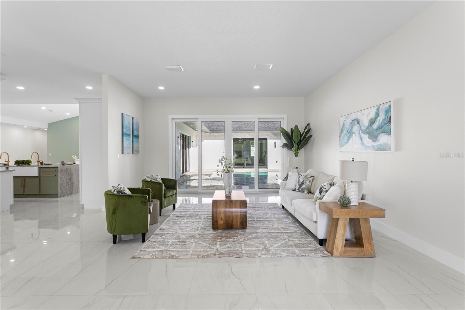 COLLINS ESTATES PH I - Residential