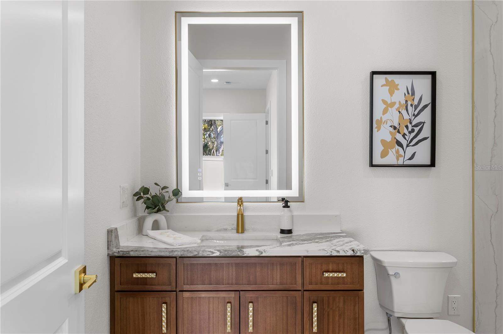 COLLINS ESTATES PH I - Residential