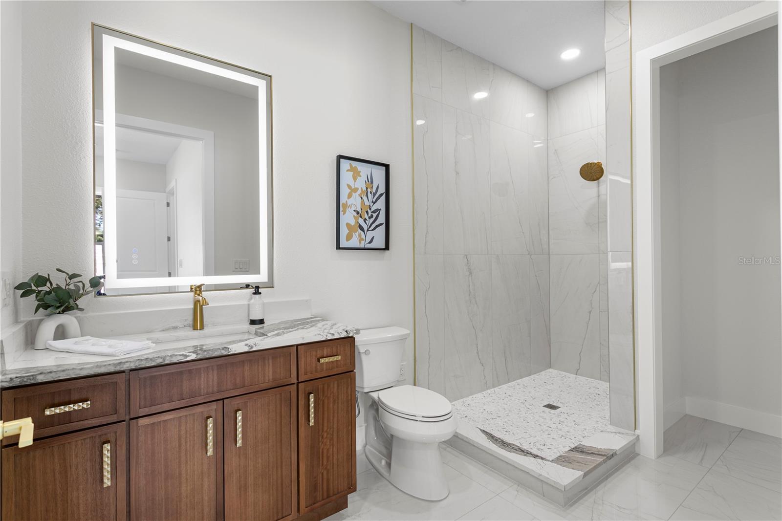 COLLINS ESTATES PH I - Residential