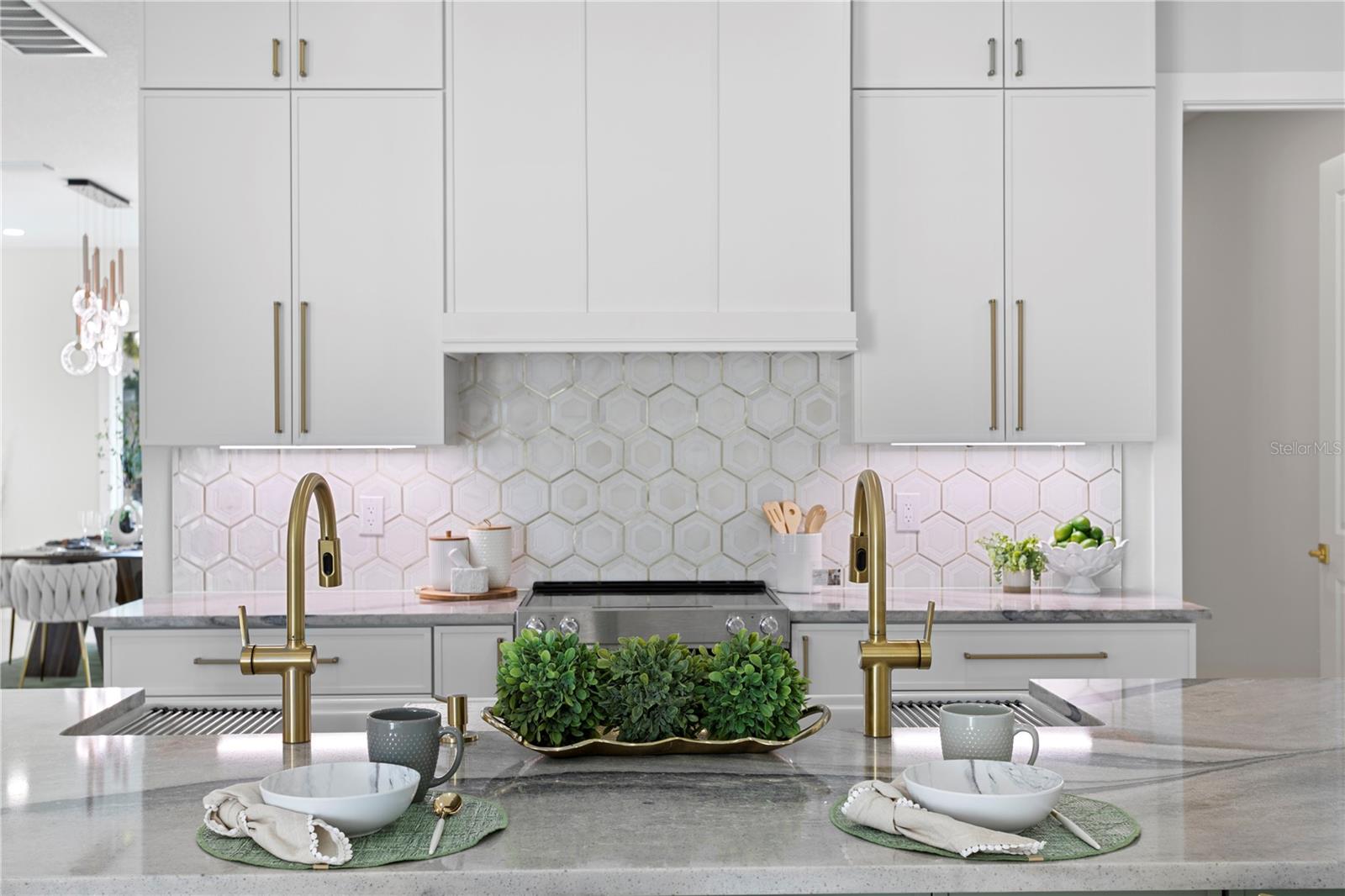 COLLINS ESTATES PH I - Residential