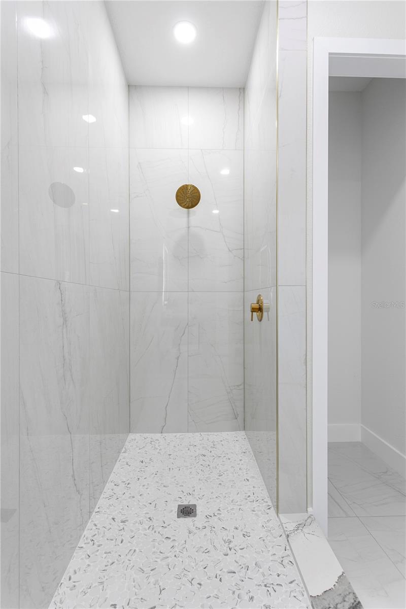 COLLINS ESTATES PH I - Residential