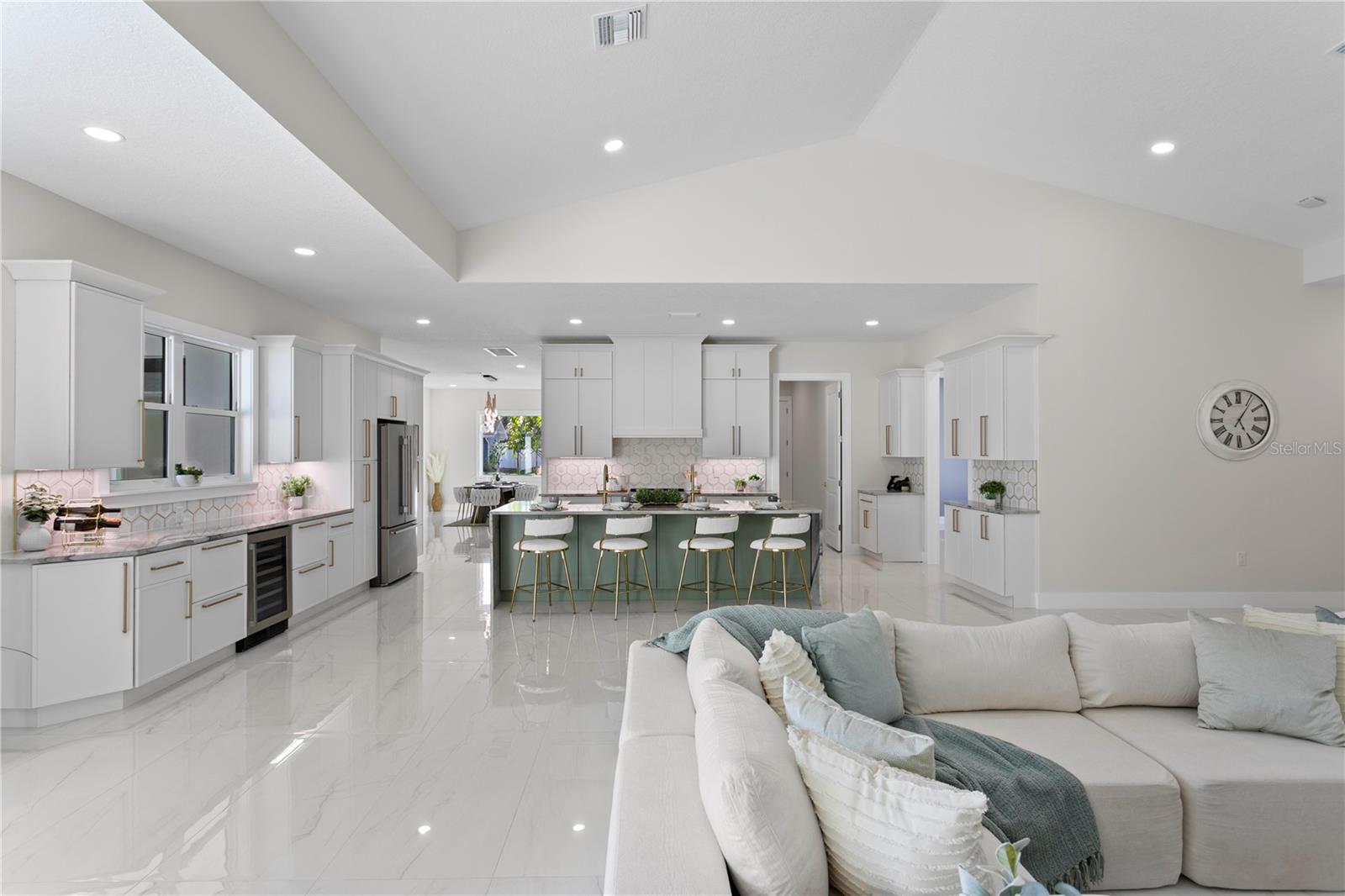 COLLINS ESTATES PH I - Residential