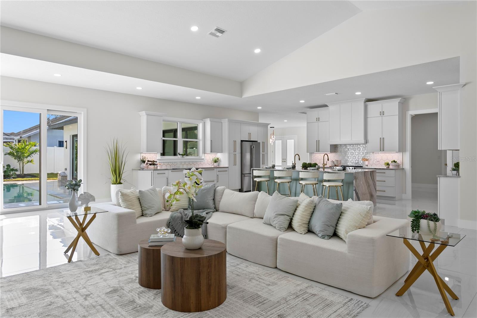 COLLINS ESTATES PH I - Residential