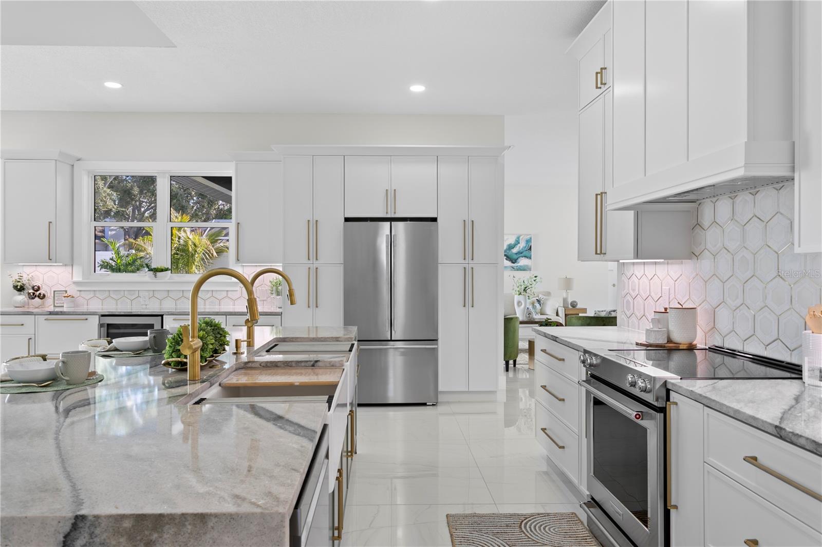 COLLINS ESTATES PH I - Residential