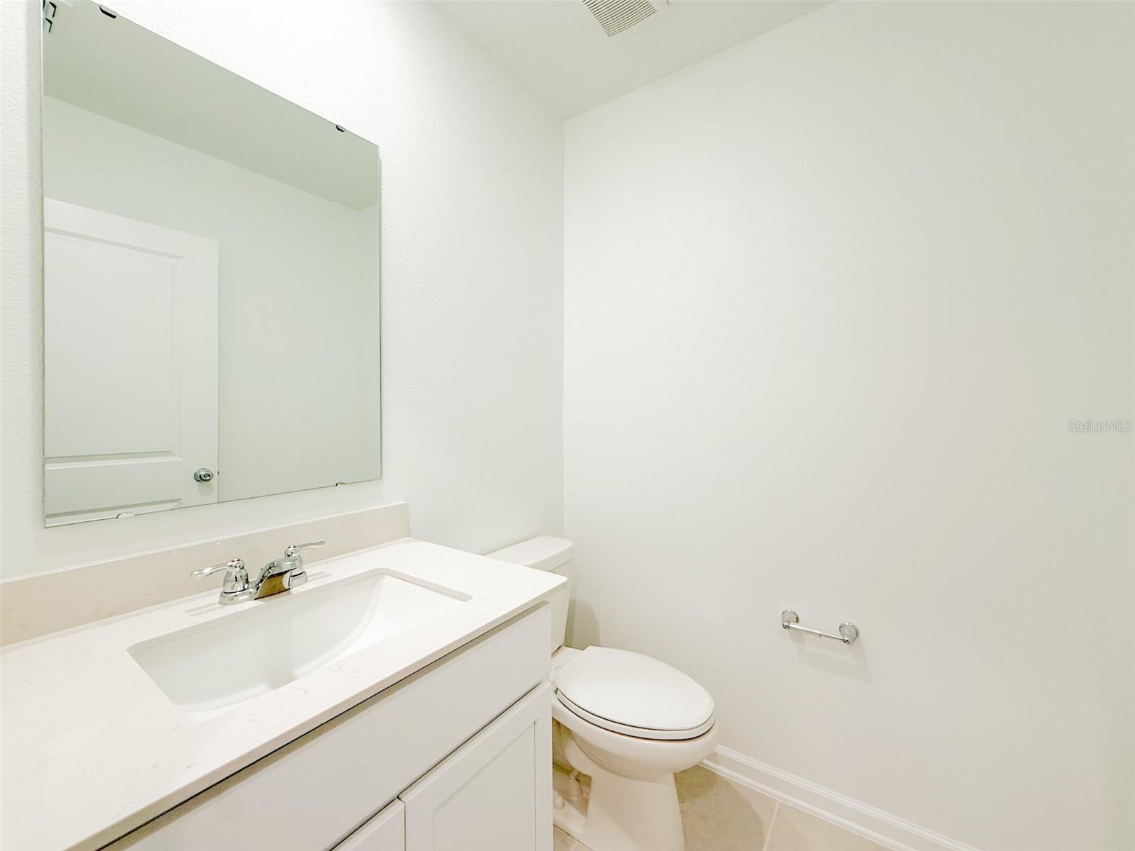 BRONSONS RDG REP - Residential Lease