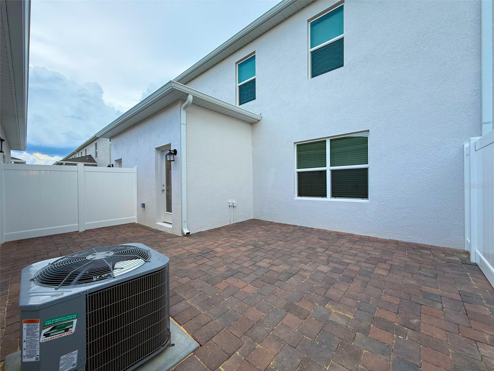 BRONSONS RDG REP - Residential Lease