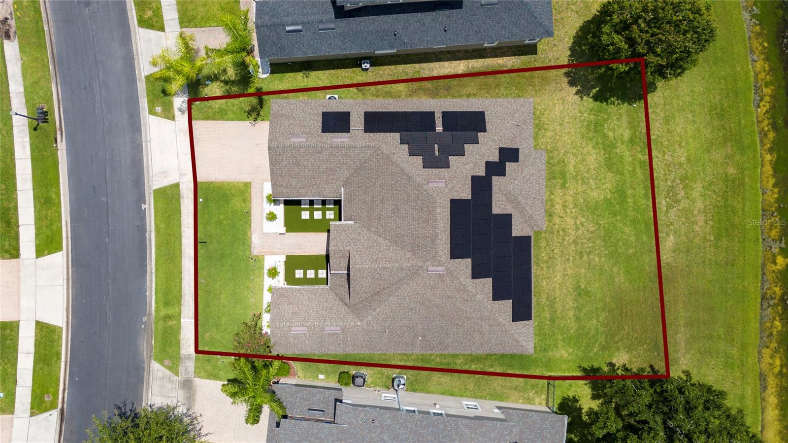 BRISTOL ESTATES - Residential