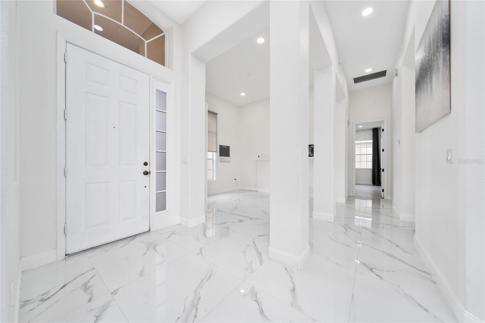 BRISTOL ESTATES - Residential