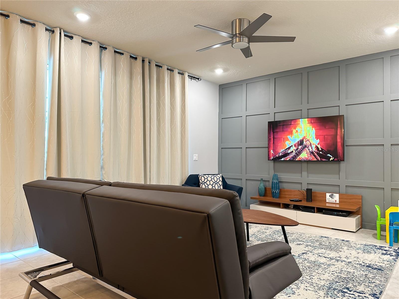 271 JETTY WAY