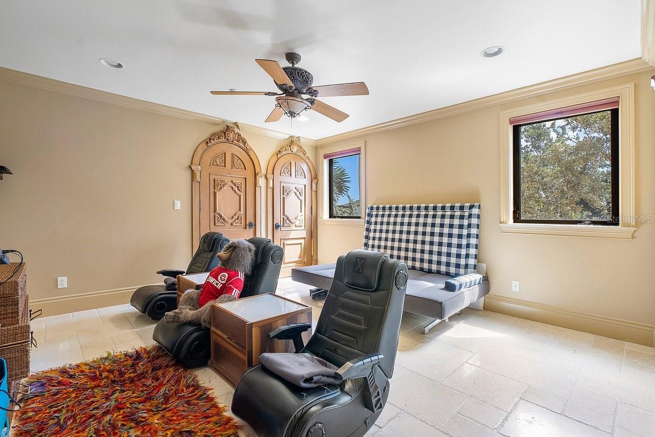 DELRAY BEACH SHORES - Residential