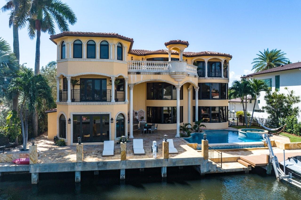 DELRAY BEACH SHORES - Residential