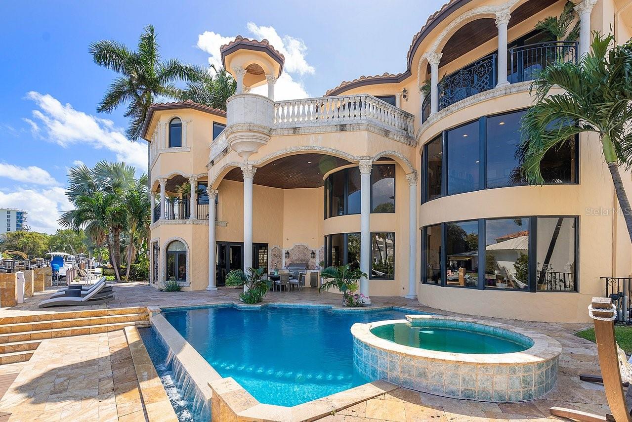 DELRAY BEACH SHORES - Residential