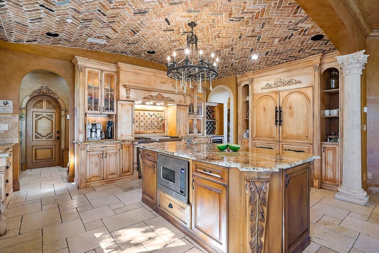 DELRAY BEACH SHORES - Residential