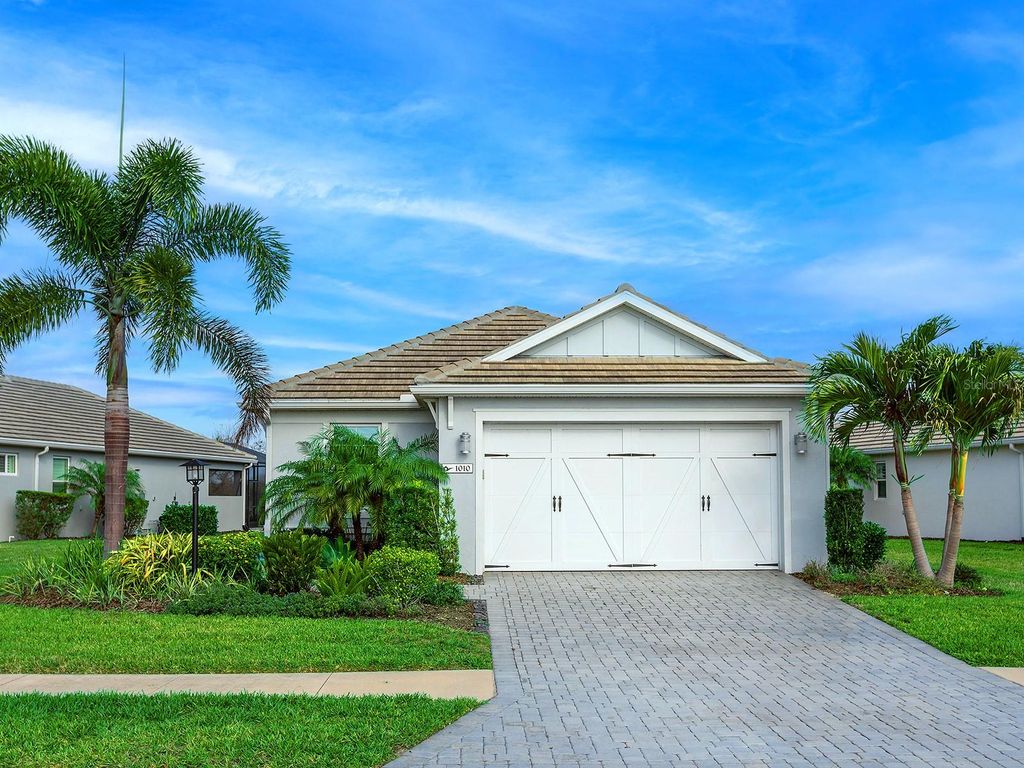 Photo of 1010 Crosswind Avenue, Sarasota, FL 34240 (MLS # A4684499)