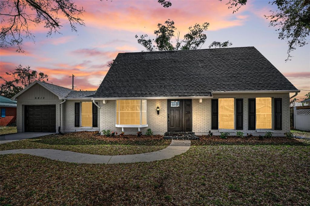 Photo of 6412 Wingfoot Circle, Tampa, FL 33634 (MLS # TB8468742)