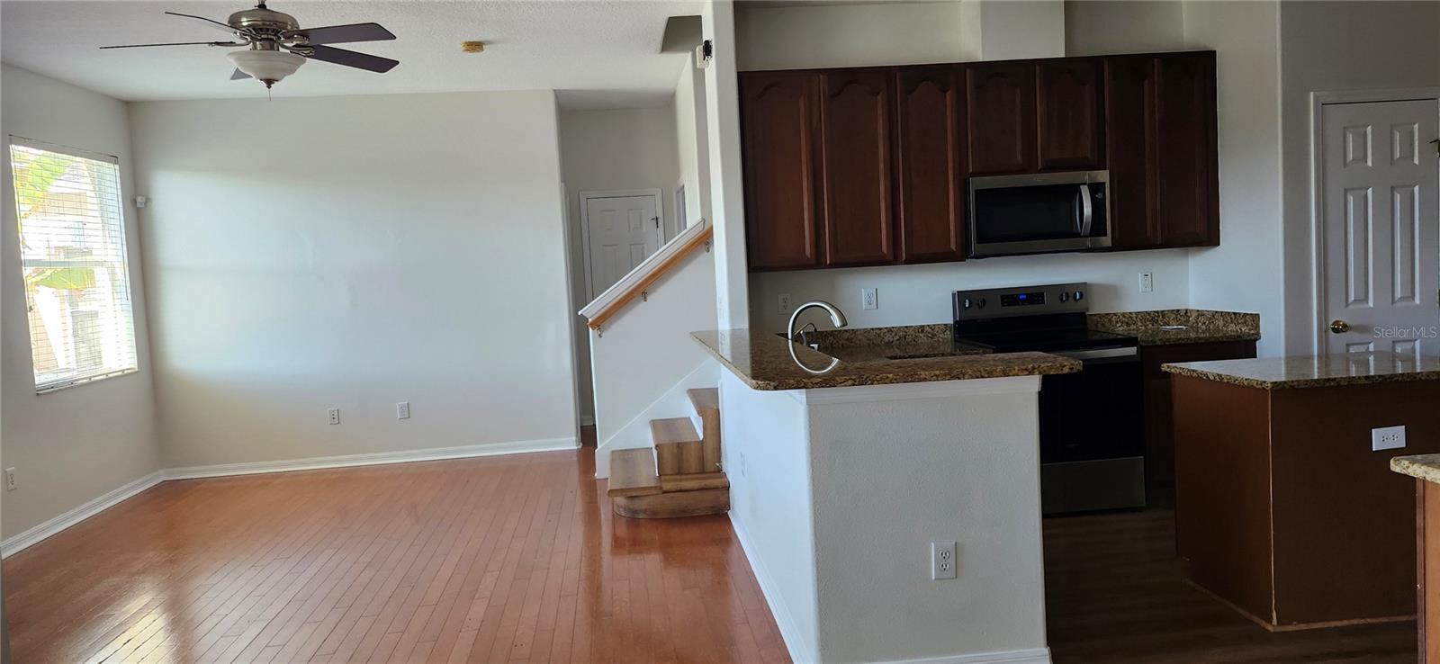 SOUTH BAY LAKES UNIT 2 - Residential Lease