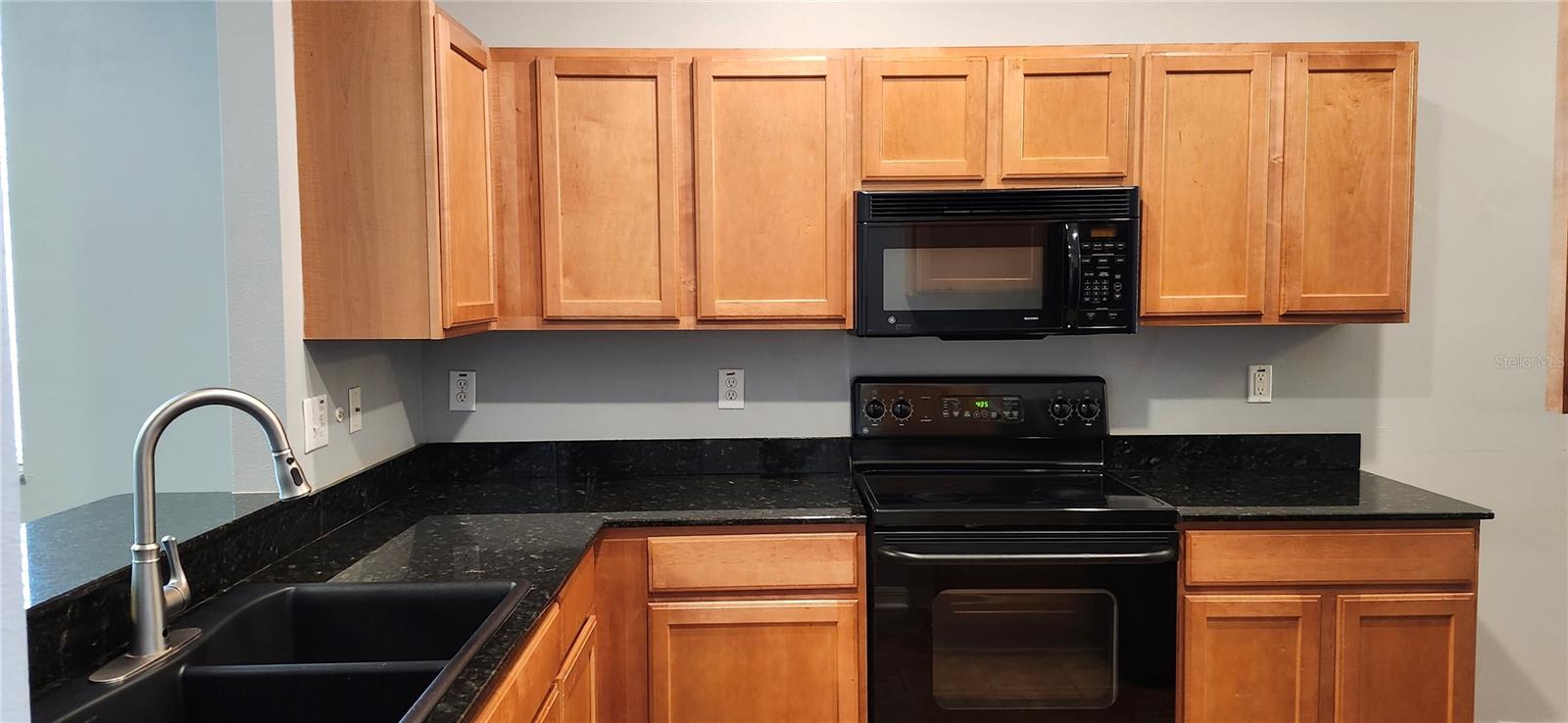 SOUTH BAY LAKES UNIT 2 - Residential Lease