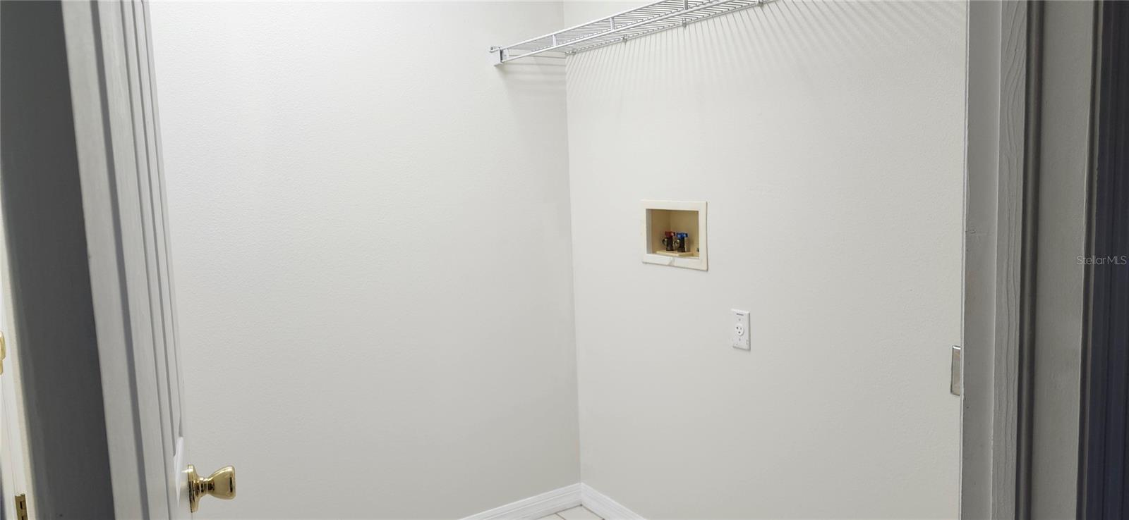 SOUTH BAY LAKES UNIT 2 - Residential Lease