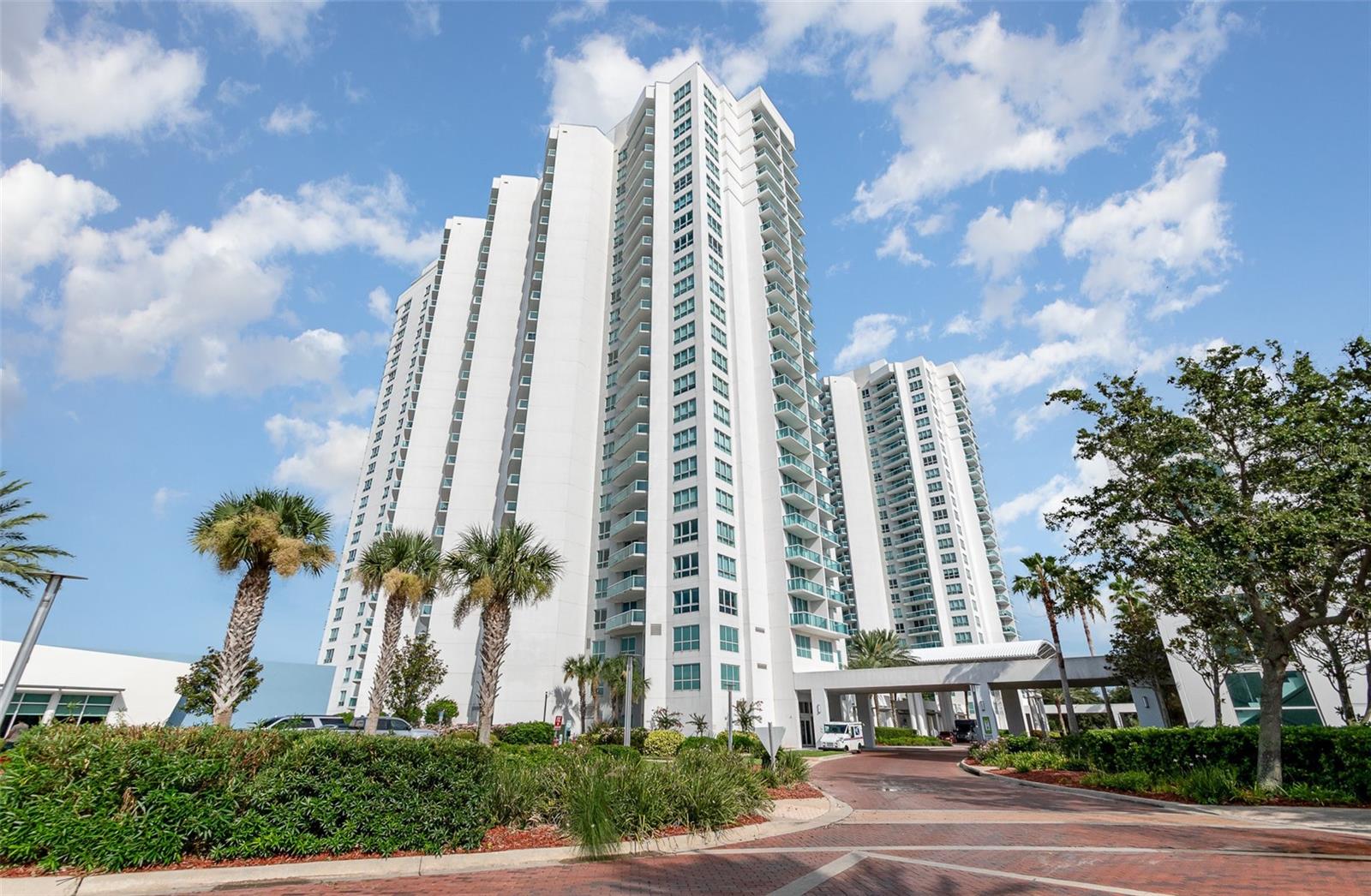 Spacious 3-bedroom, 3-bath condo at 231 Riverside Drive, #1702, Holly Hill, FL 32117. Enjoy modern living with an open floor plan, updated kitchen, and ample natural light. Primary suite features a private bath and generous closet space. Relax on your private balcony with
stunning views. Community amenities include a pool, fitness center, and riverfront access. Conveniently located near shopping, dining, and beaches. Perfect for families or those seeking a vibrant coastal lifestyle!