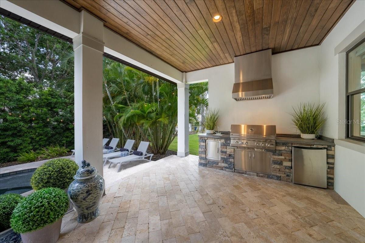SUNSET PARK ISLES UNIT 4 - Residential