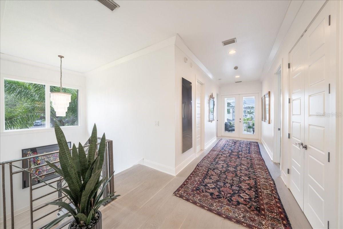 SUNSET PARK ISLES UNIT 4 - Residential