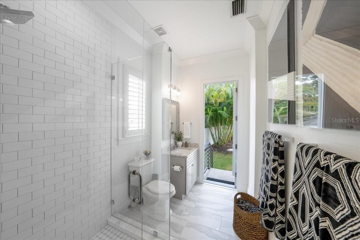 SUNSET PARK ISLES UNIT 4 - Residential