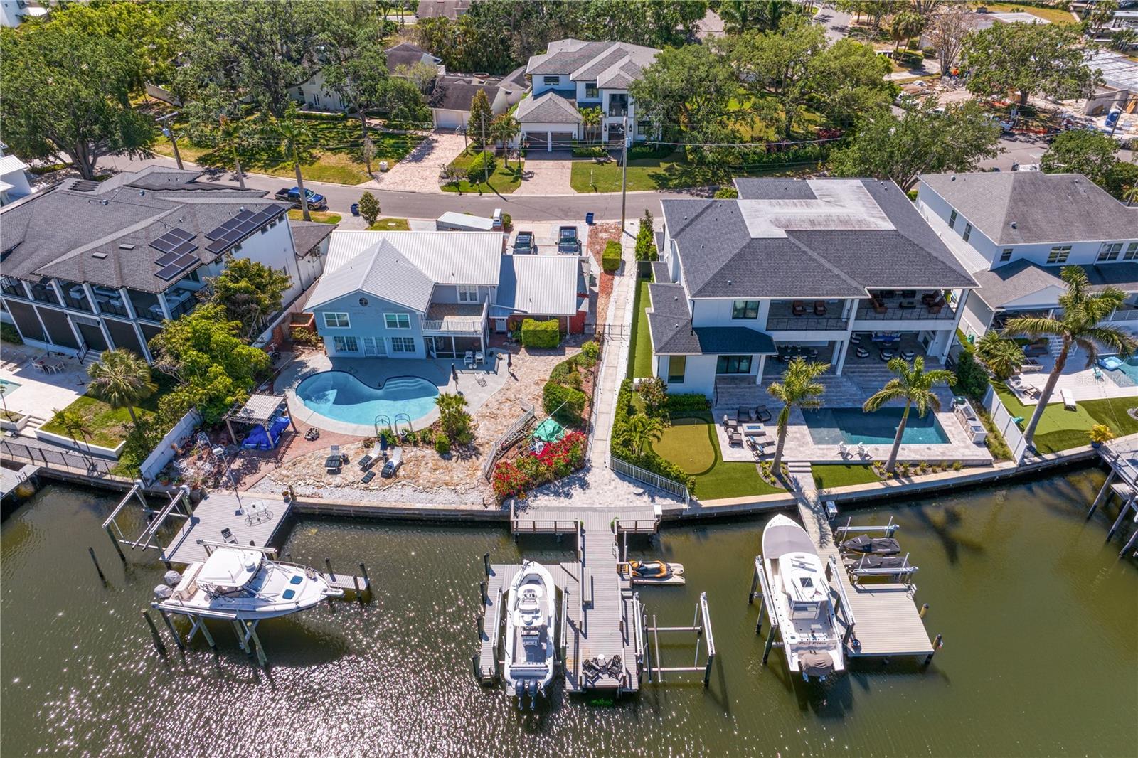 SUNSET PARK ISLES UNIT 4 - Residential
