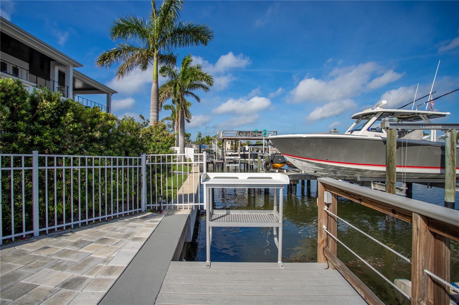 SUNSET PARK ISLES UNIT 4 - Residential